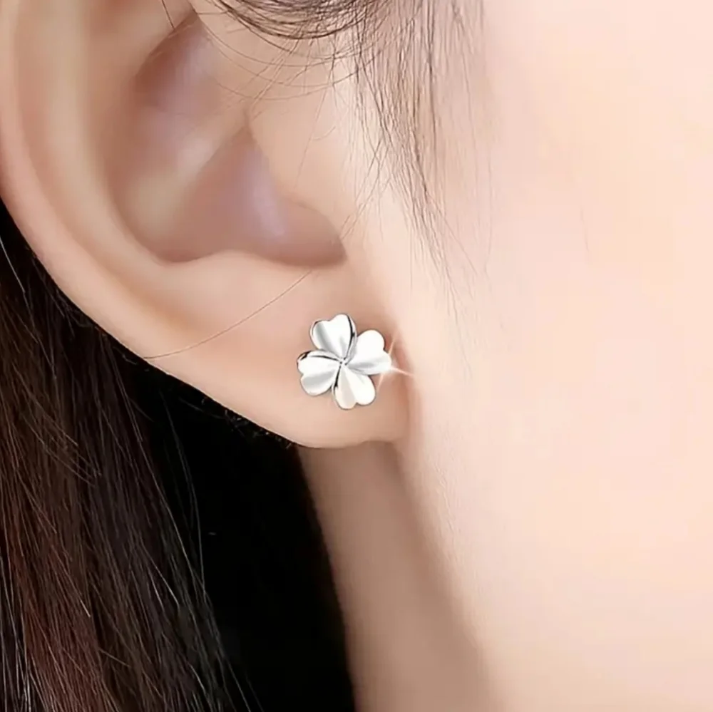Four Leaf Clover Silver Earrings